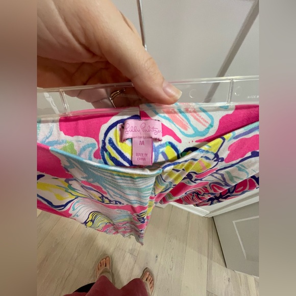 Lilly Pulitzer pants - Picture 2 of 4